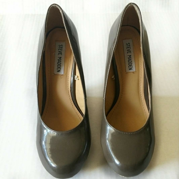 Steve Madden Patent Grey P-ELLI Pelli Wedges 7 - Picture 3 of 4